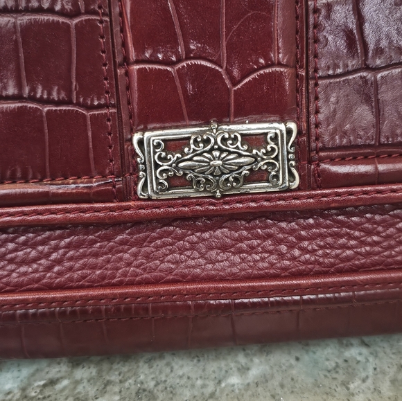 Brighton Red Leather Croc Embossed Crossbody Purse Handbag Snap Closure - Picture 5 of 16